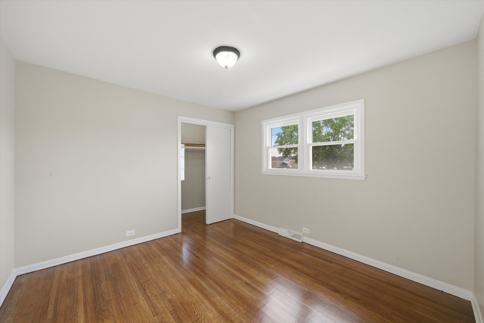 3798 W 76th Place Property Photo 13
