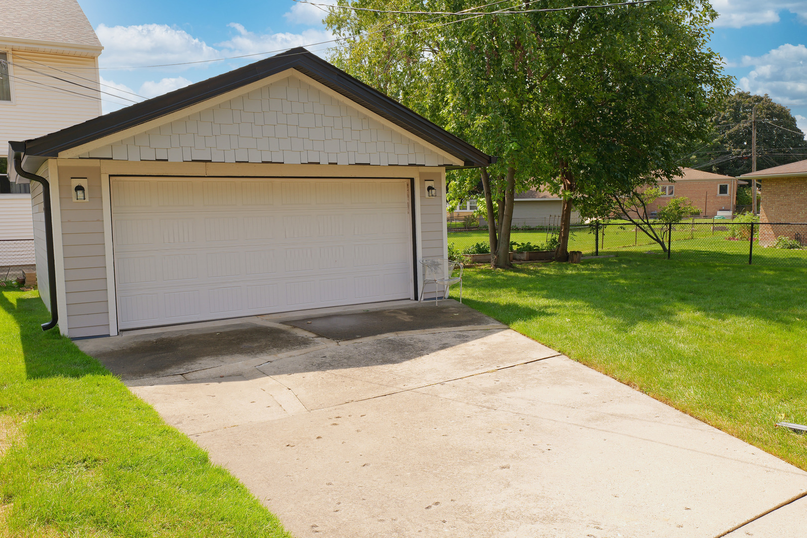 9944 Cook Avenue Property Photo 16