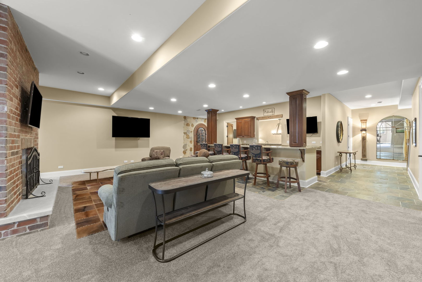 11954 Cross Creek Court Property Photo 17