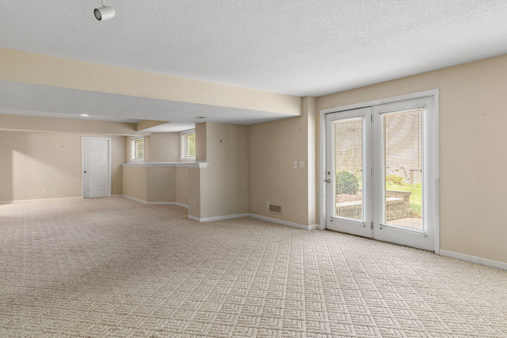 1385 Old Freeport Place Property Photo 32