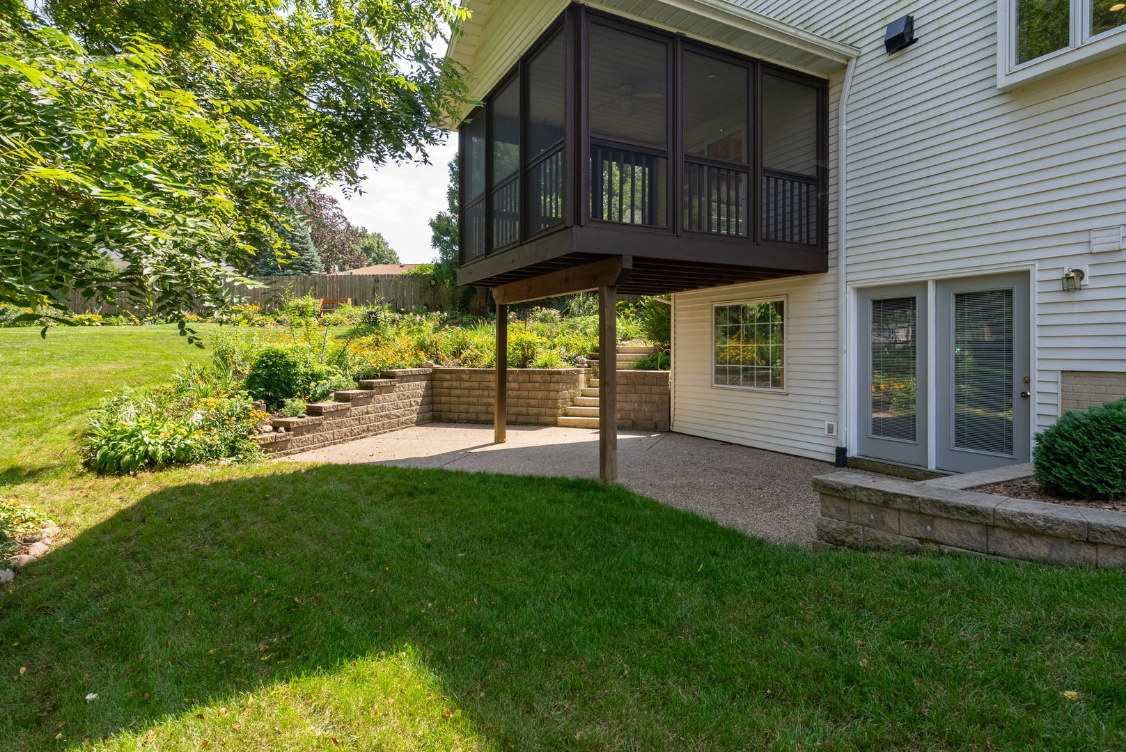 1385 Old Freeport Place Property Photo 39