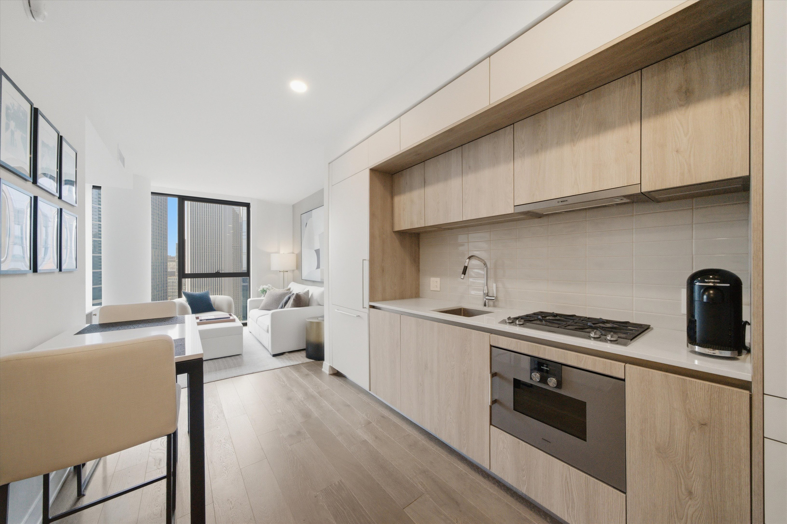 211 N Harbor Drive 3605 Property Photo 3