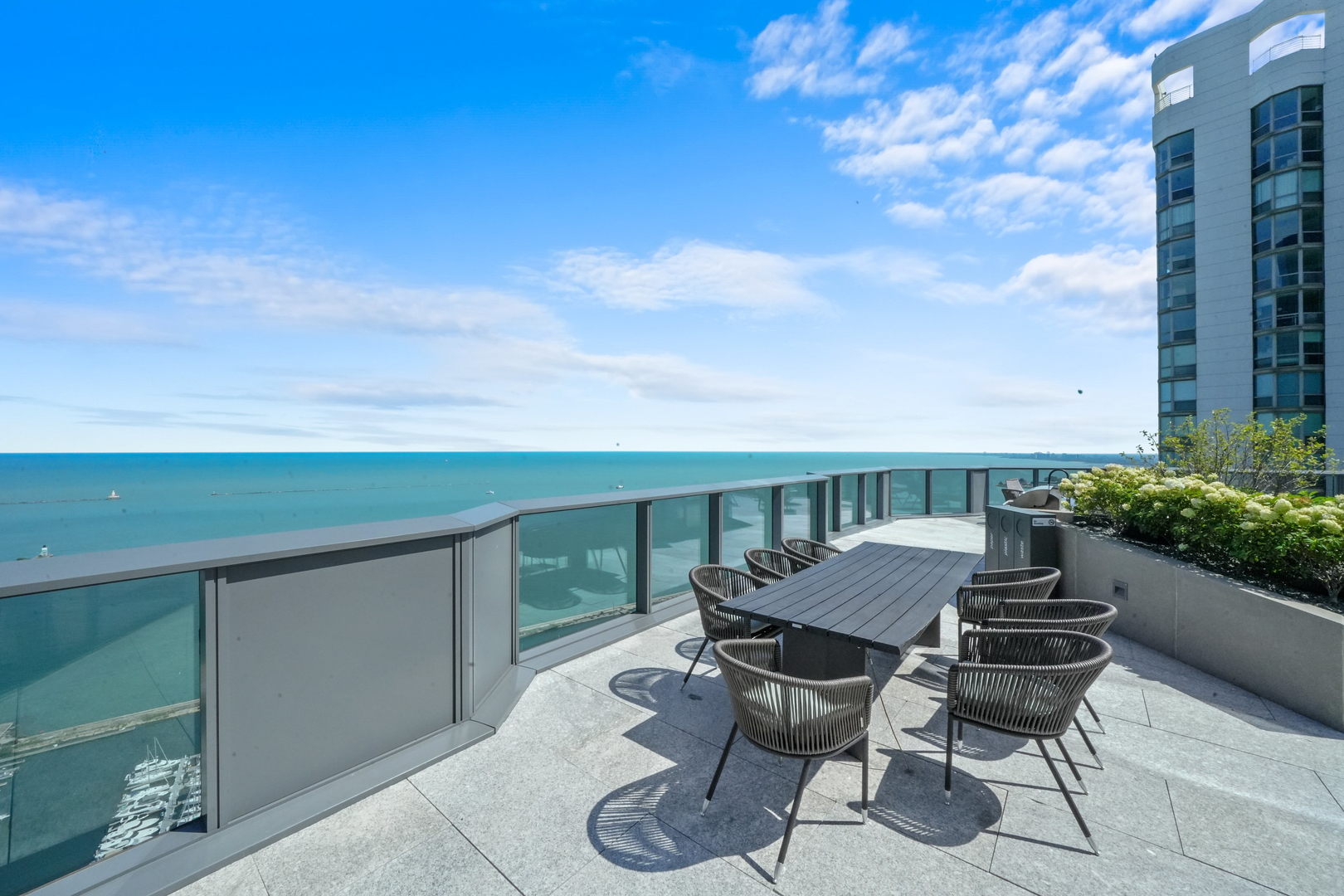211 N Harbor Drive 3605 Property Photo 24