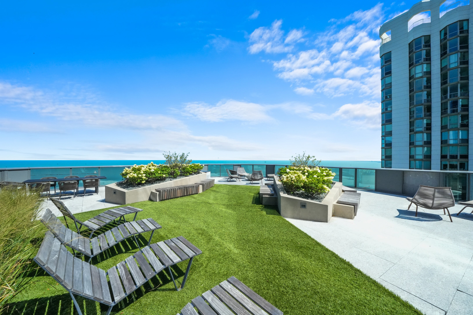 211 N Harbor Drive 3605 Property Photo 44