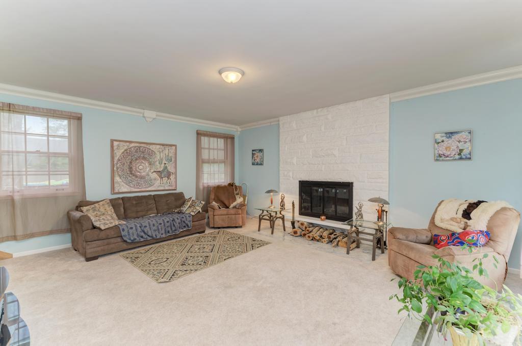 517 N Larkin Avenue Property Photo 5