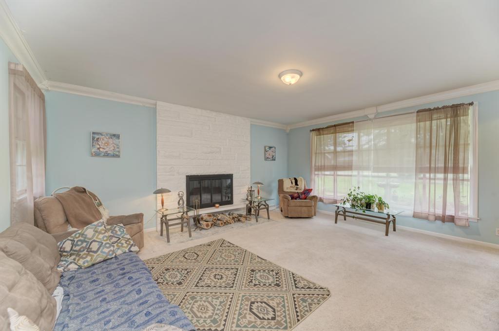 517 N Larkin Avenue Property Photo 7