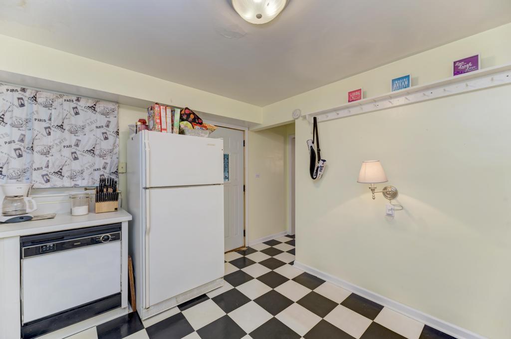 517 N Larkin Avenue Property Photo 19