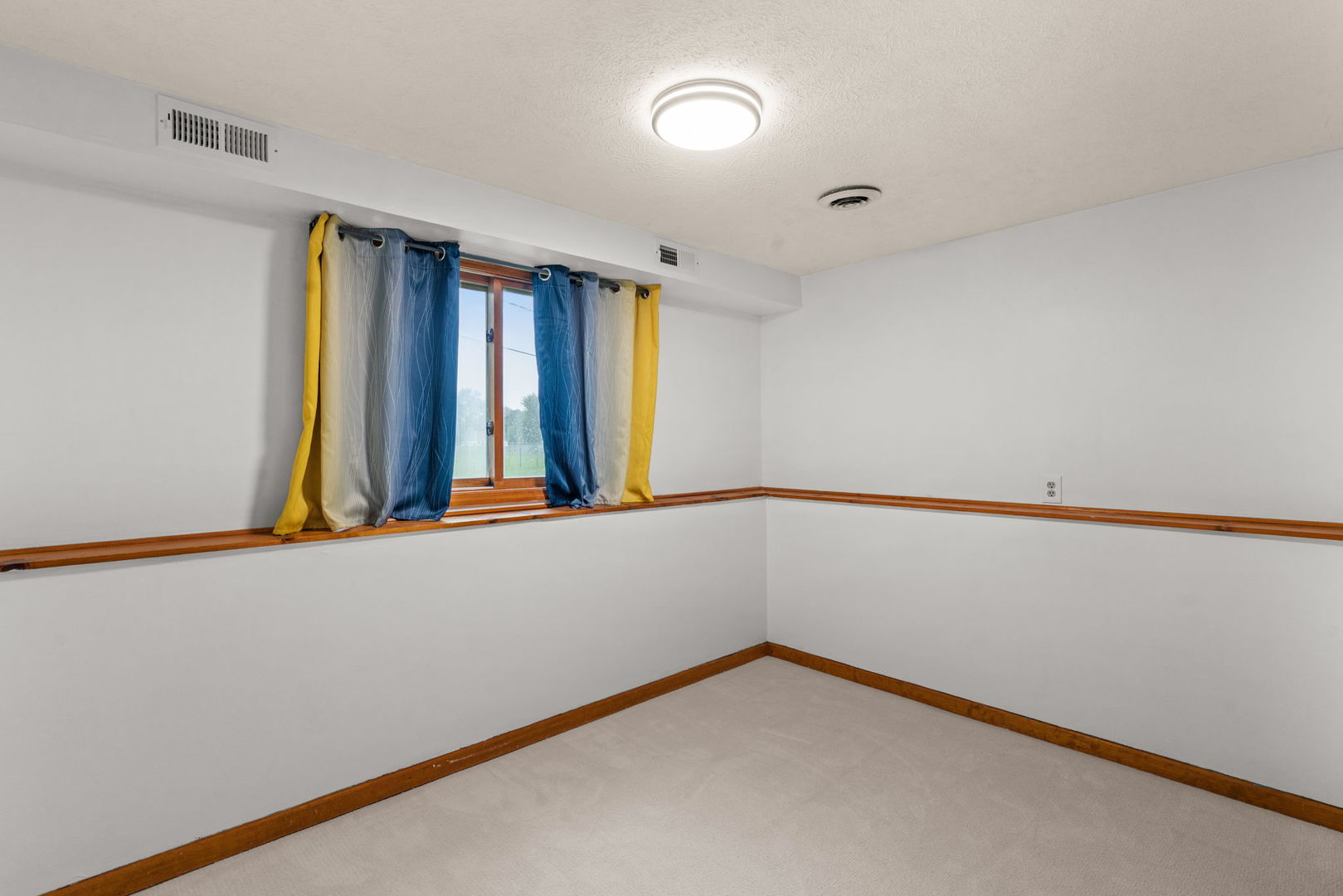 6 Lee Court Property Photo 16
