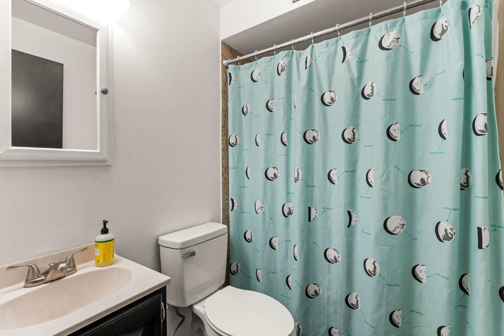 6 Lee Court Property Photo 17