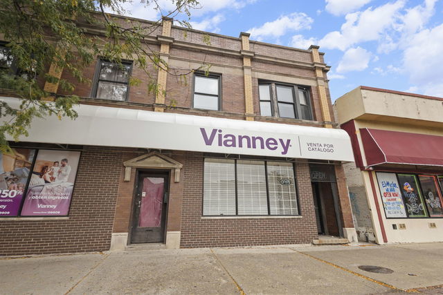 5714 W Cermak Road Property Photo 2