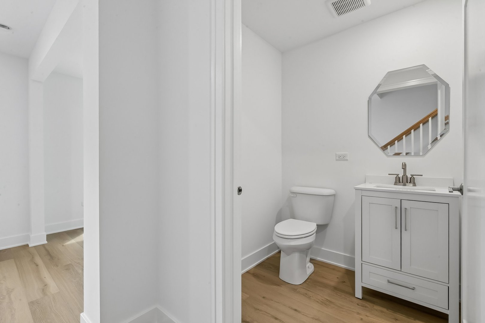 2118 Iron Ridge Lane Property Photo 8