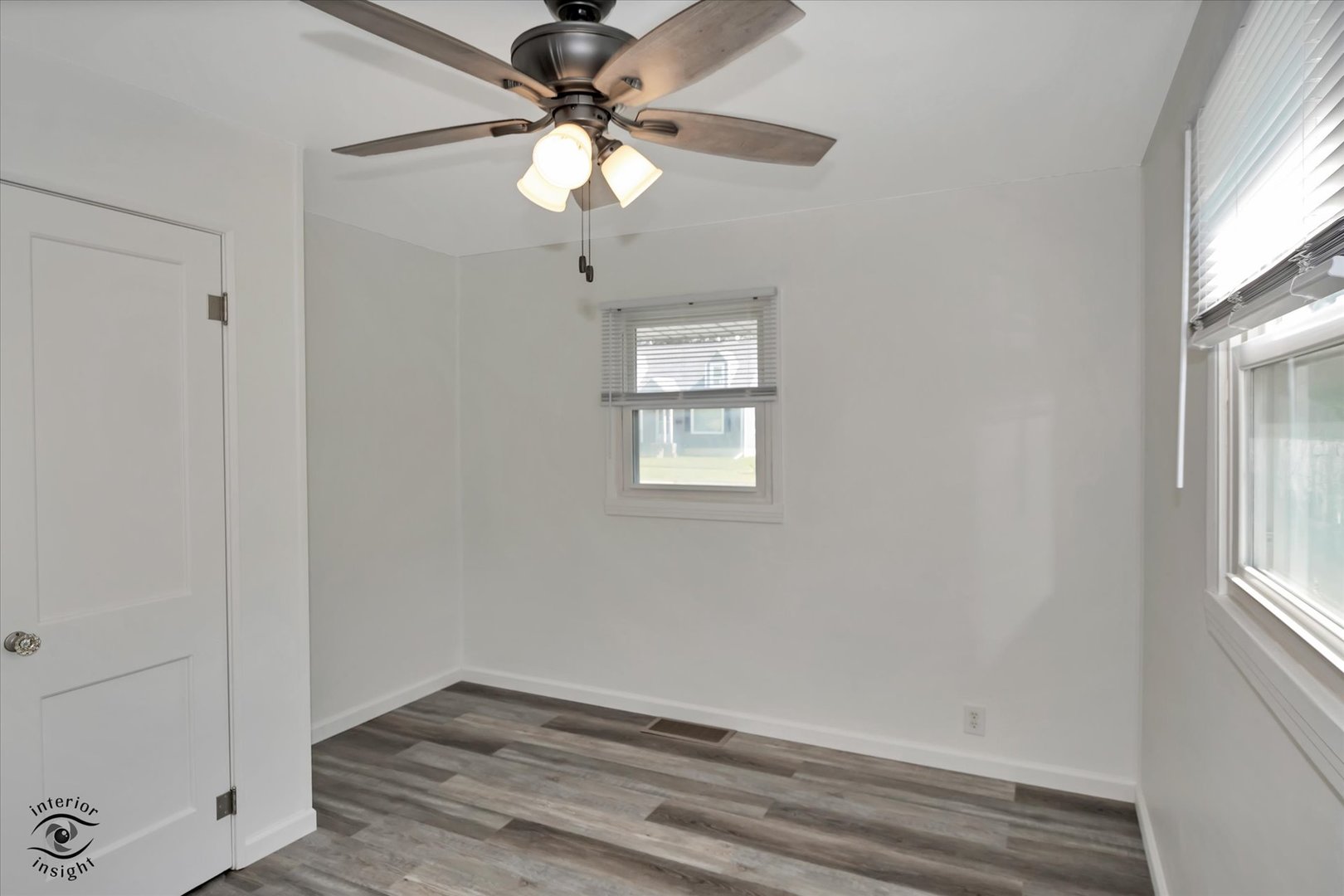 183 N Forest Avenue Property Photo 11