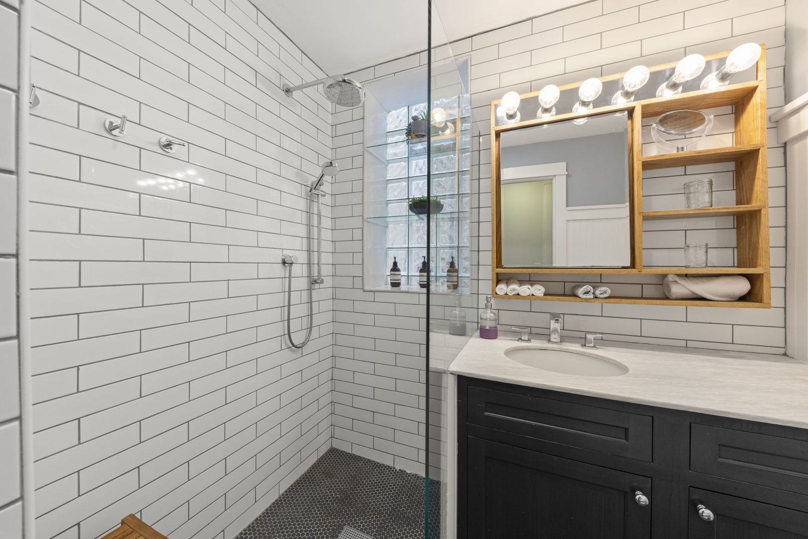 1347 W Granville Avenue Property Photo 35