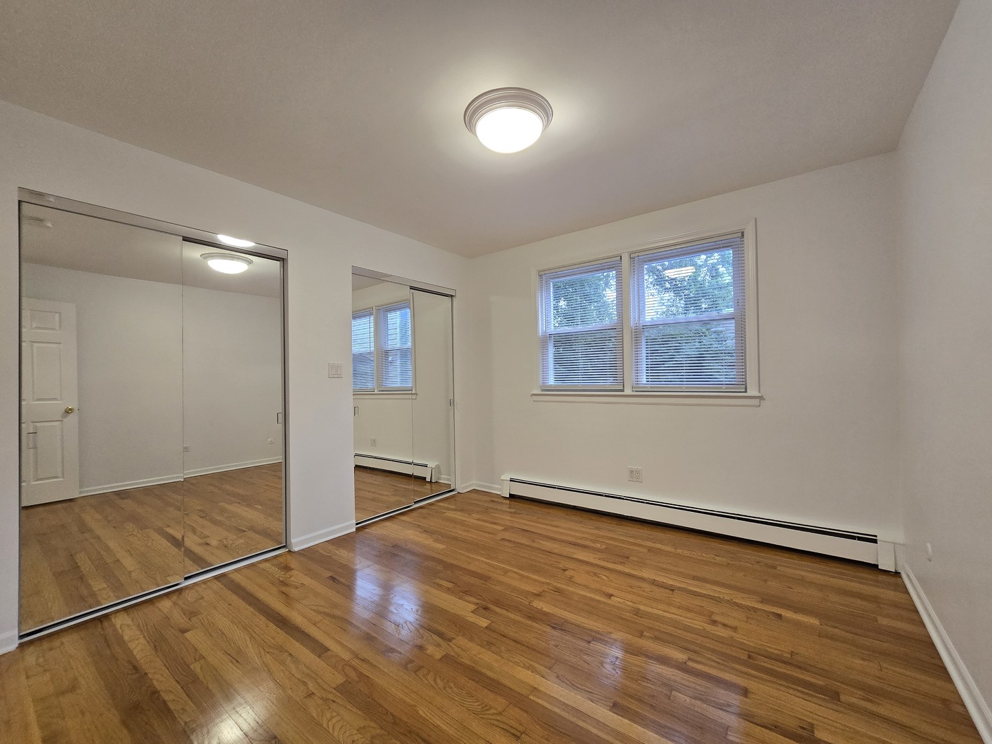 1819 W Touhy Avenue 4 Property Photo 9