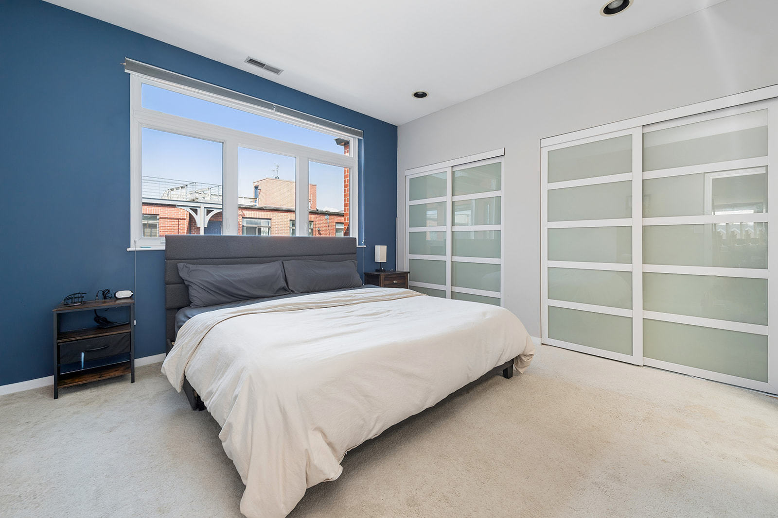 1830 N Winchester Avenue 311 Property Photo 16