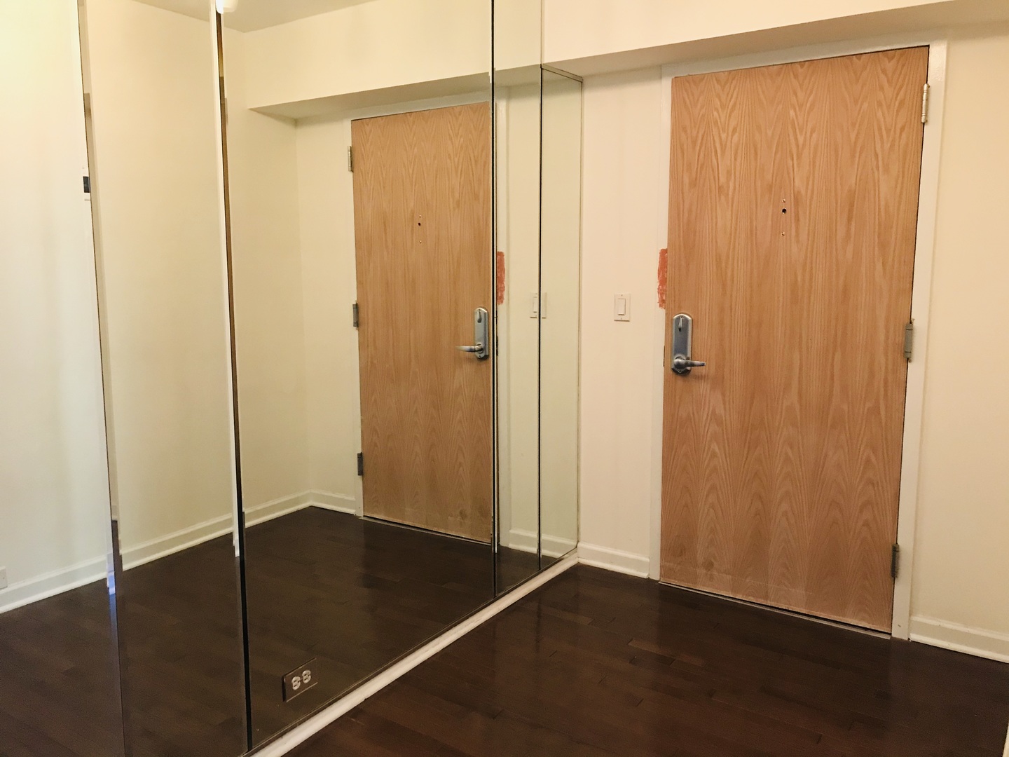 40 E Cedar Street 11c Property Photo 3