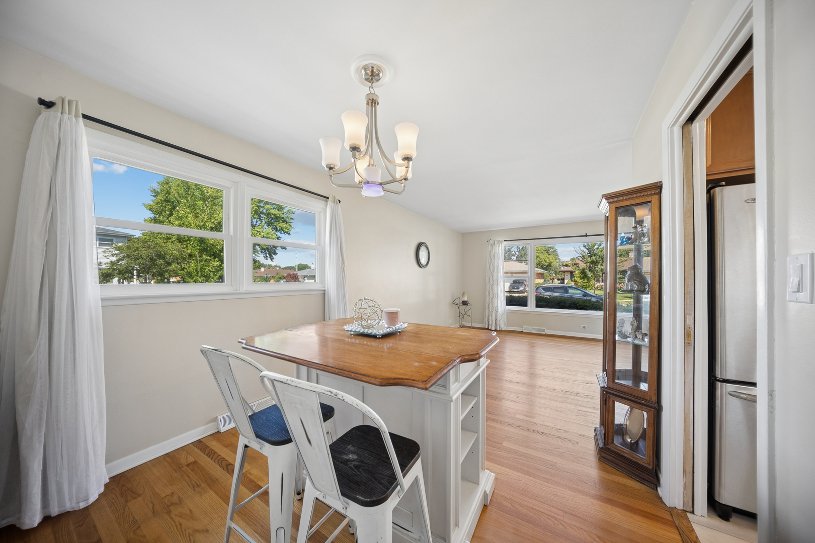 8157 N Root Court Property Photo 8