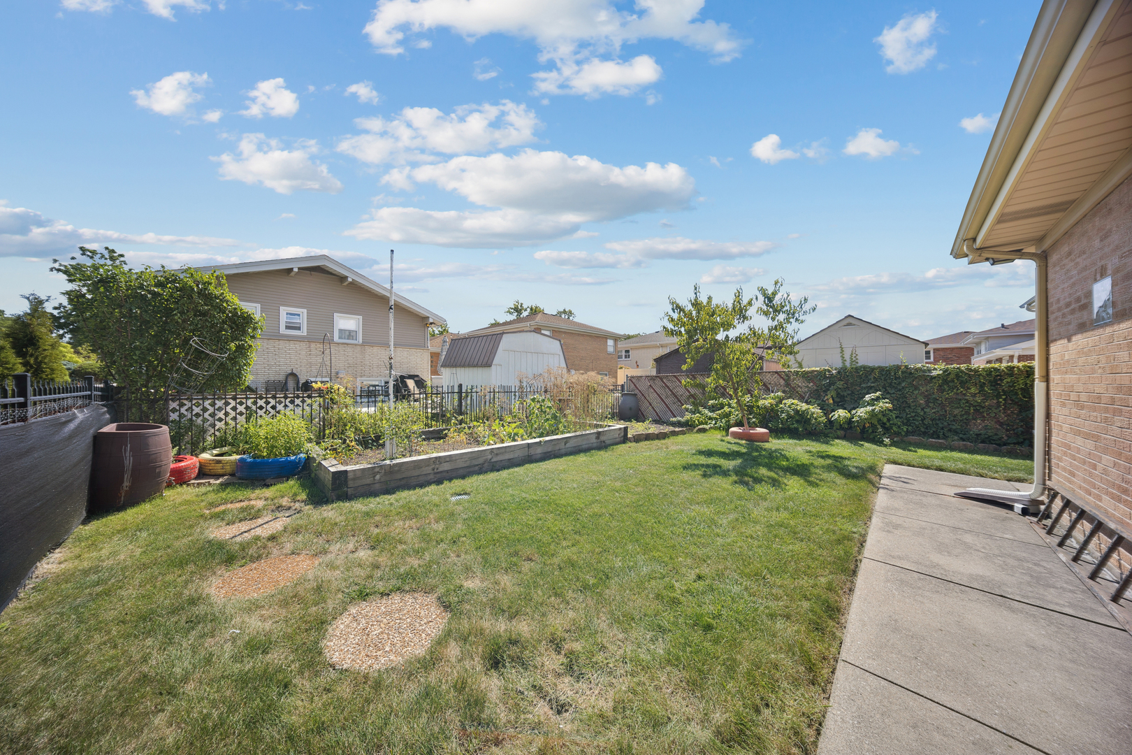8157 N Root Court Property Photo 24
