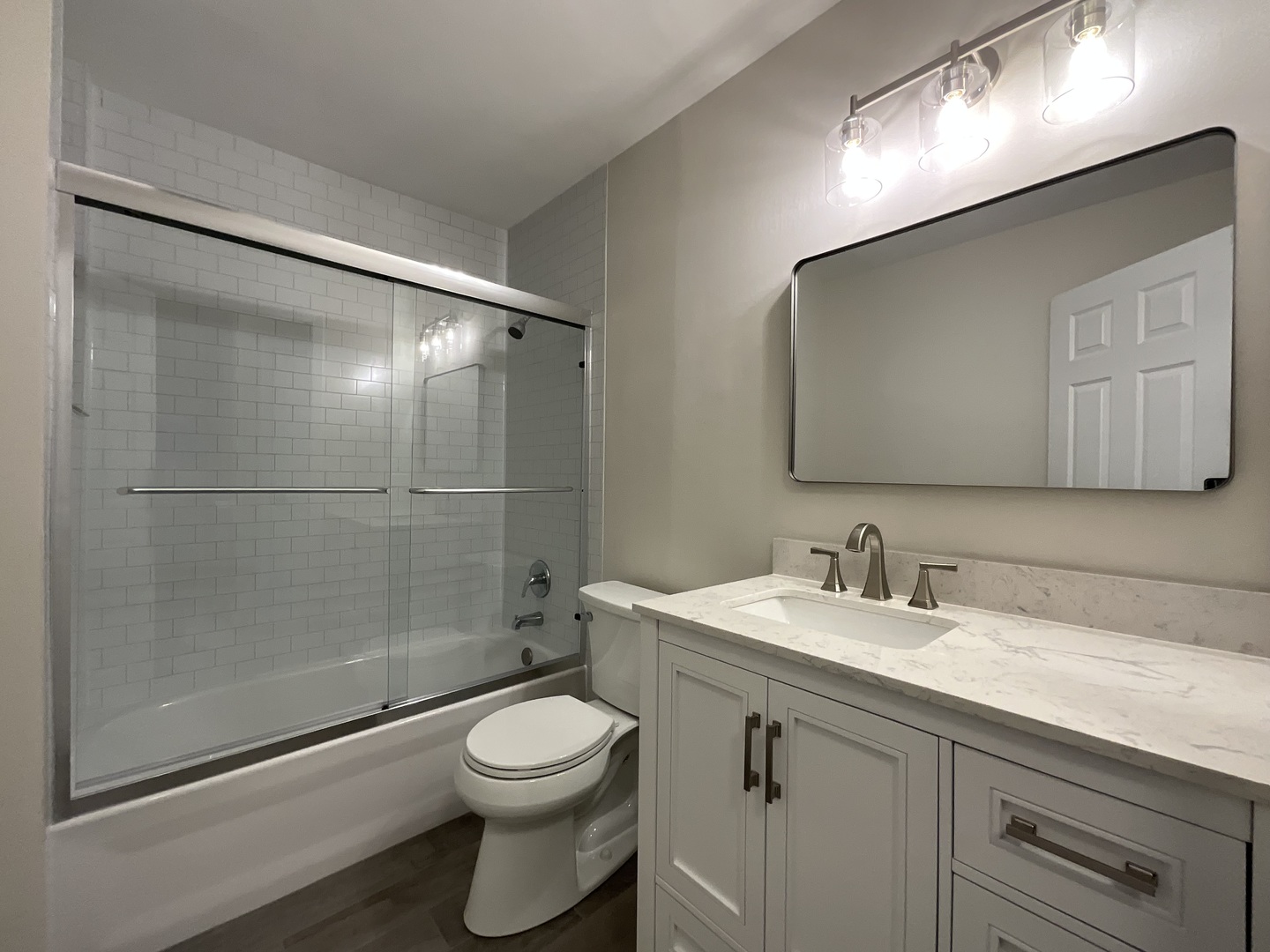 200 Glen Street Property Photo 23