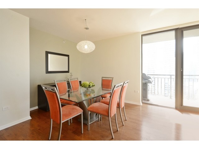630 N State Street 2508 Property Photo 5