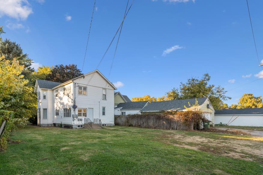 1423 Pershing Boulevard Property Photo 4