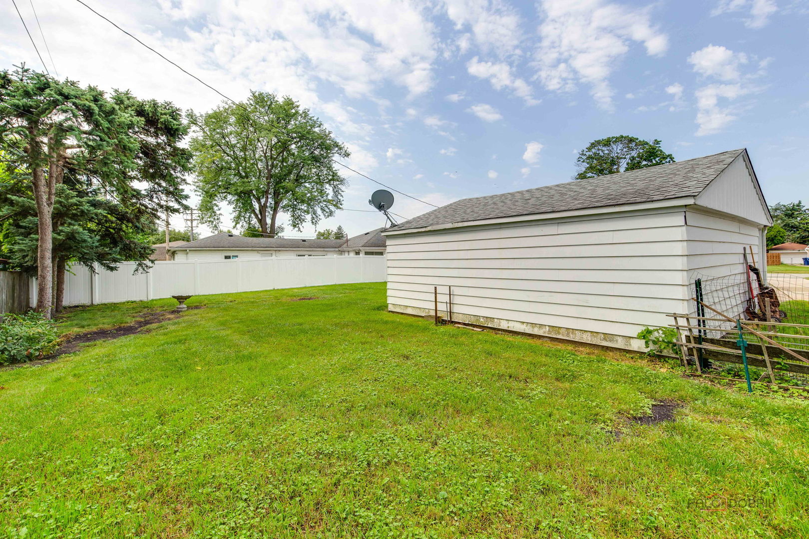 1091 E Villa Drive Property Photo 33