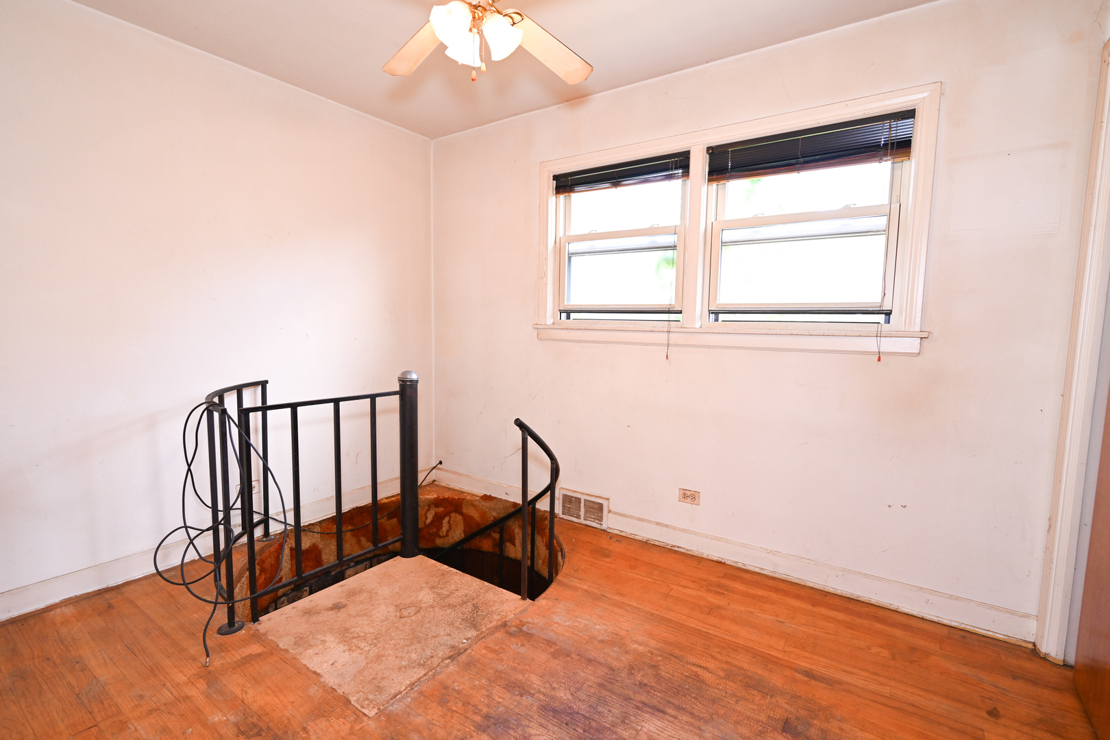 8425 Christiana Avenue Property Photo 7