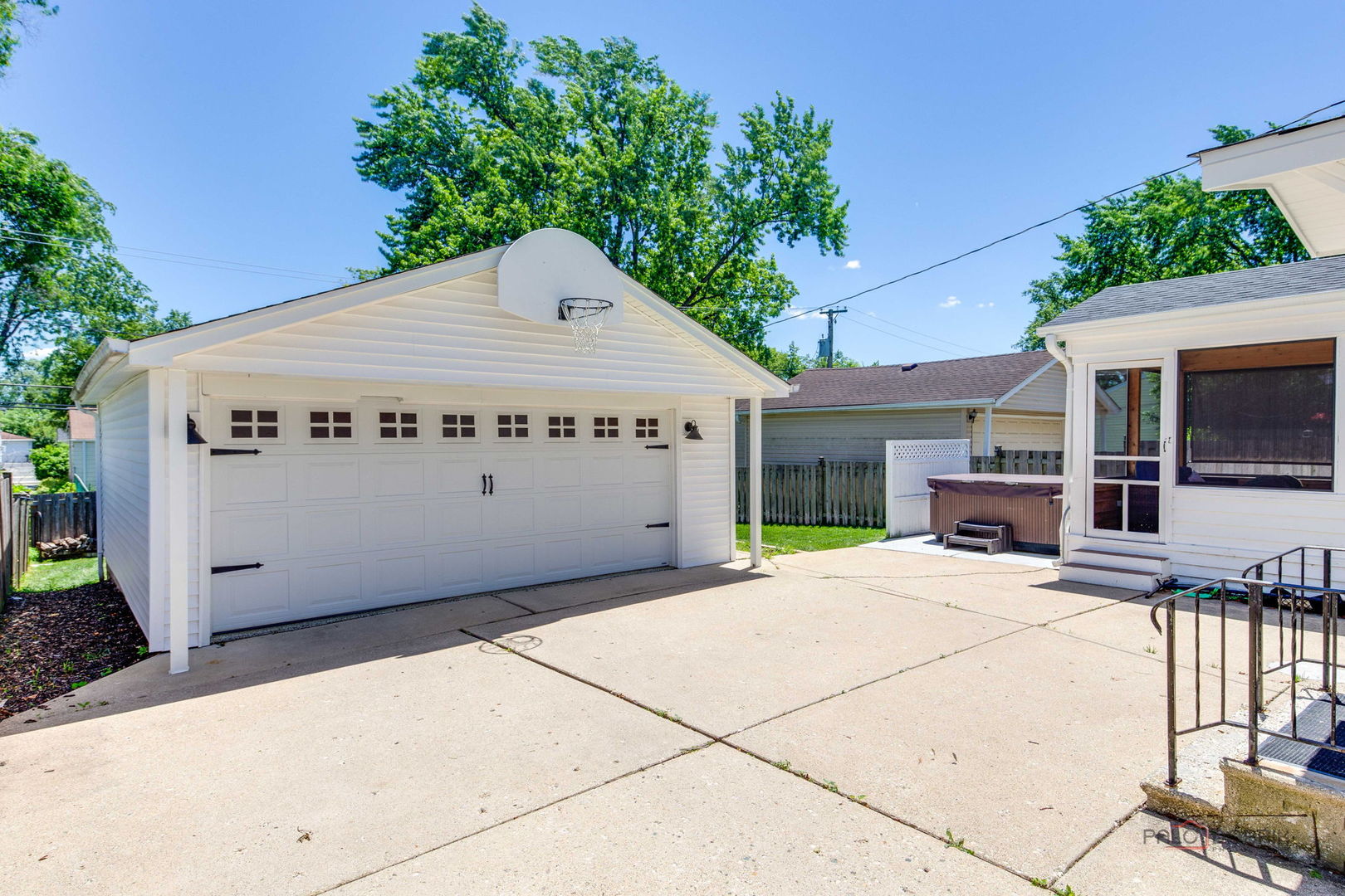 1011 N Haddow Avenue Property Photo 27
