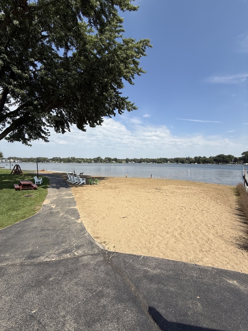561 Marina Street Property Photo 18