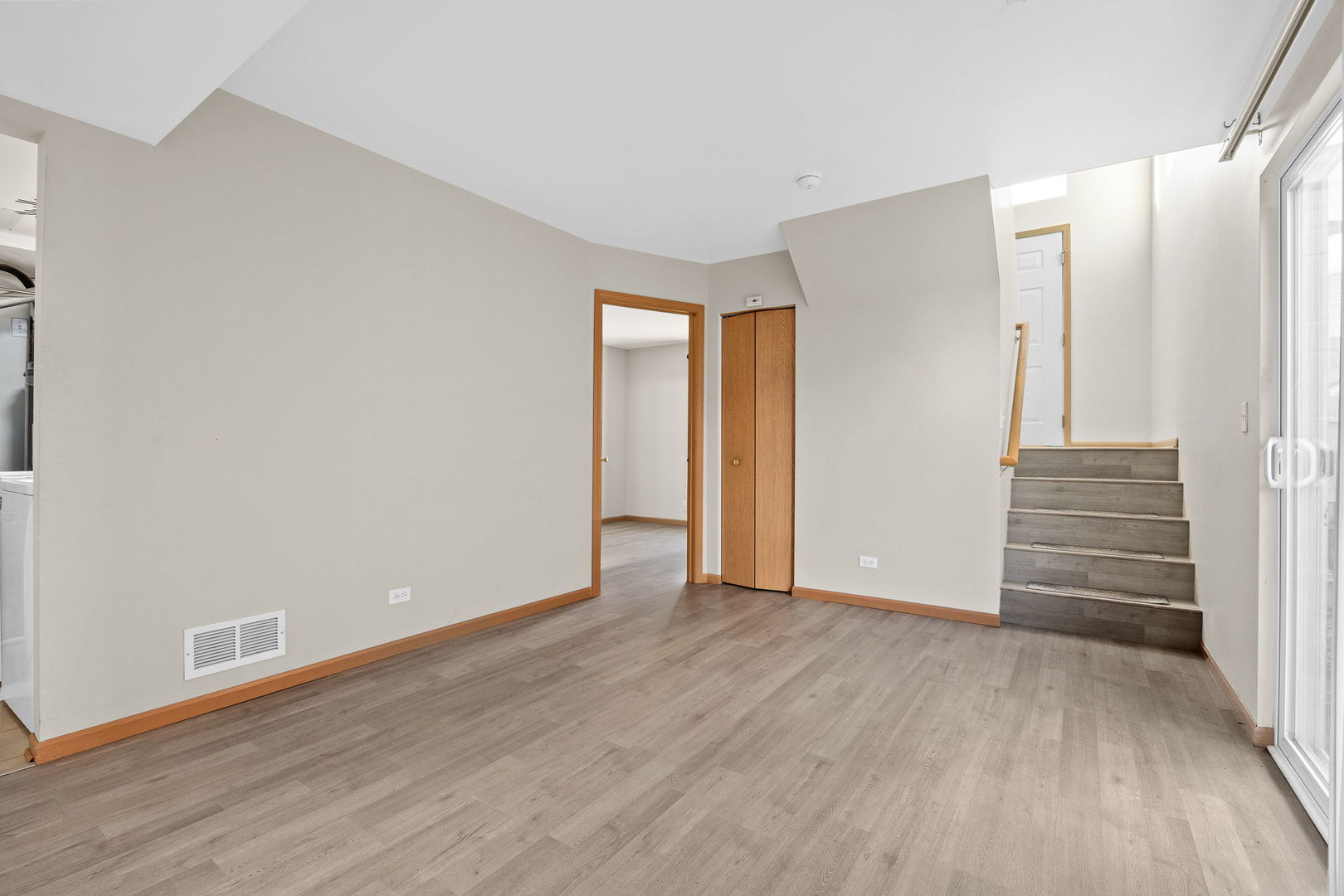 674 Four Seasons Boulevard Property Photo 18