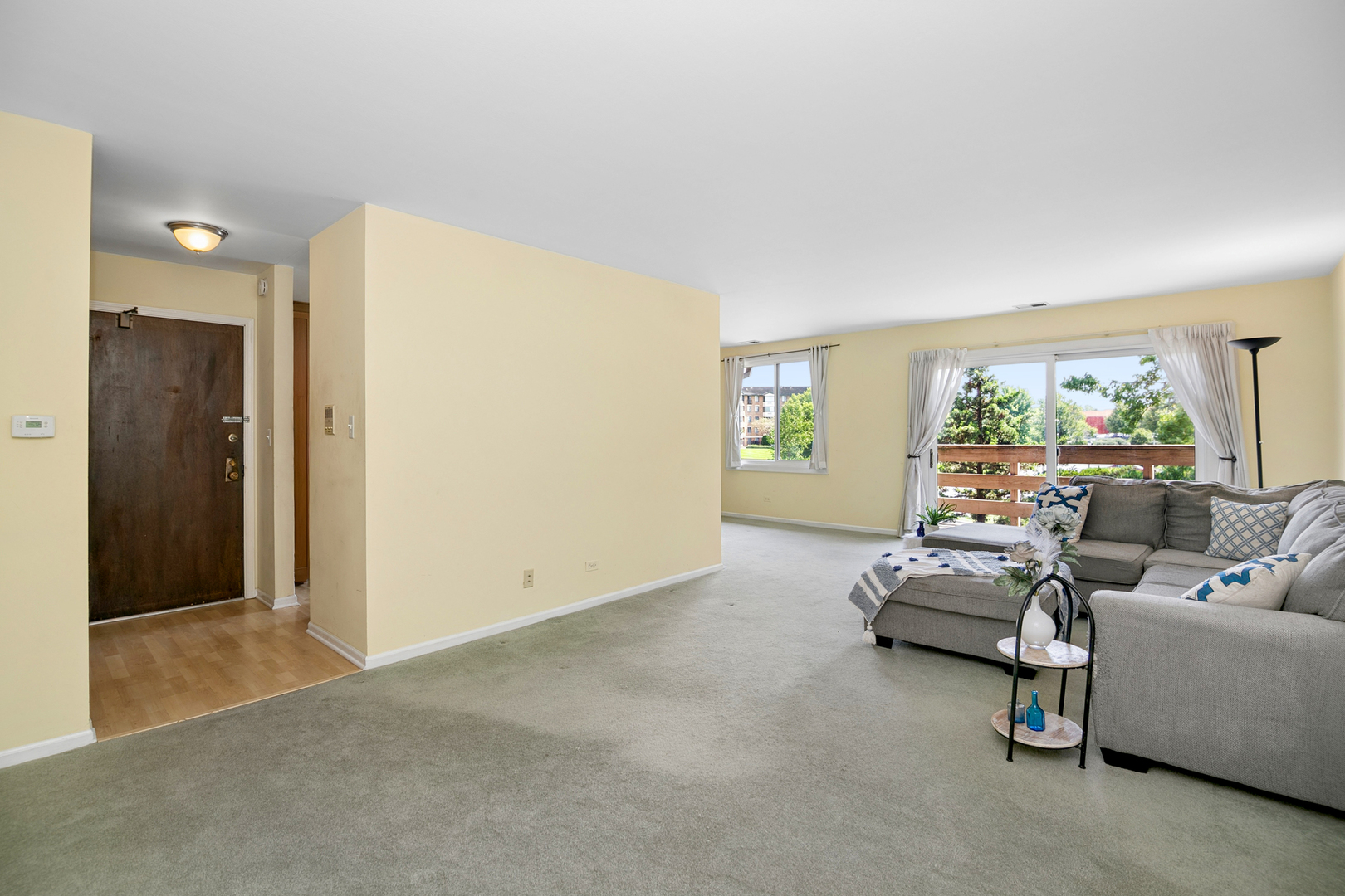 462 Raintree Drive 2a Property Photo 6