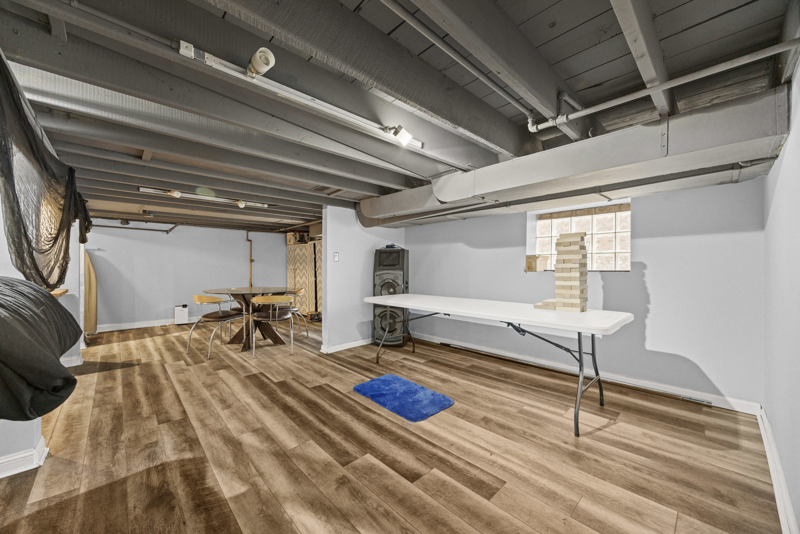10734 S Avenue F Property Photo 21