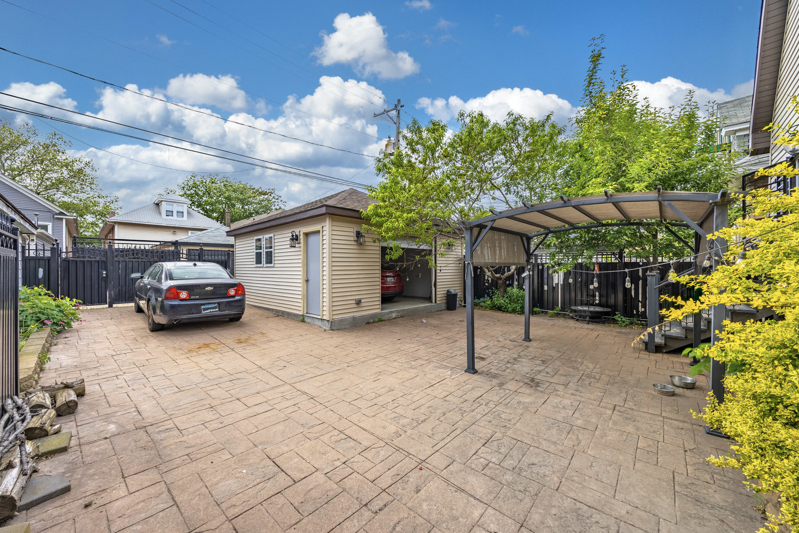 10734 S Avenue F Property Photo 26