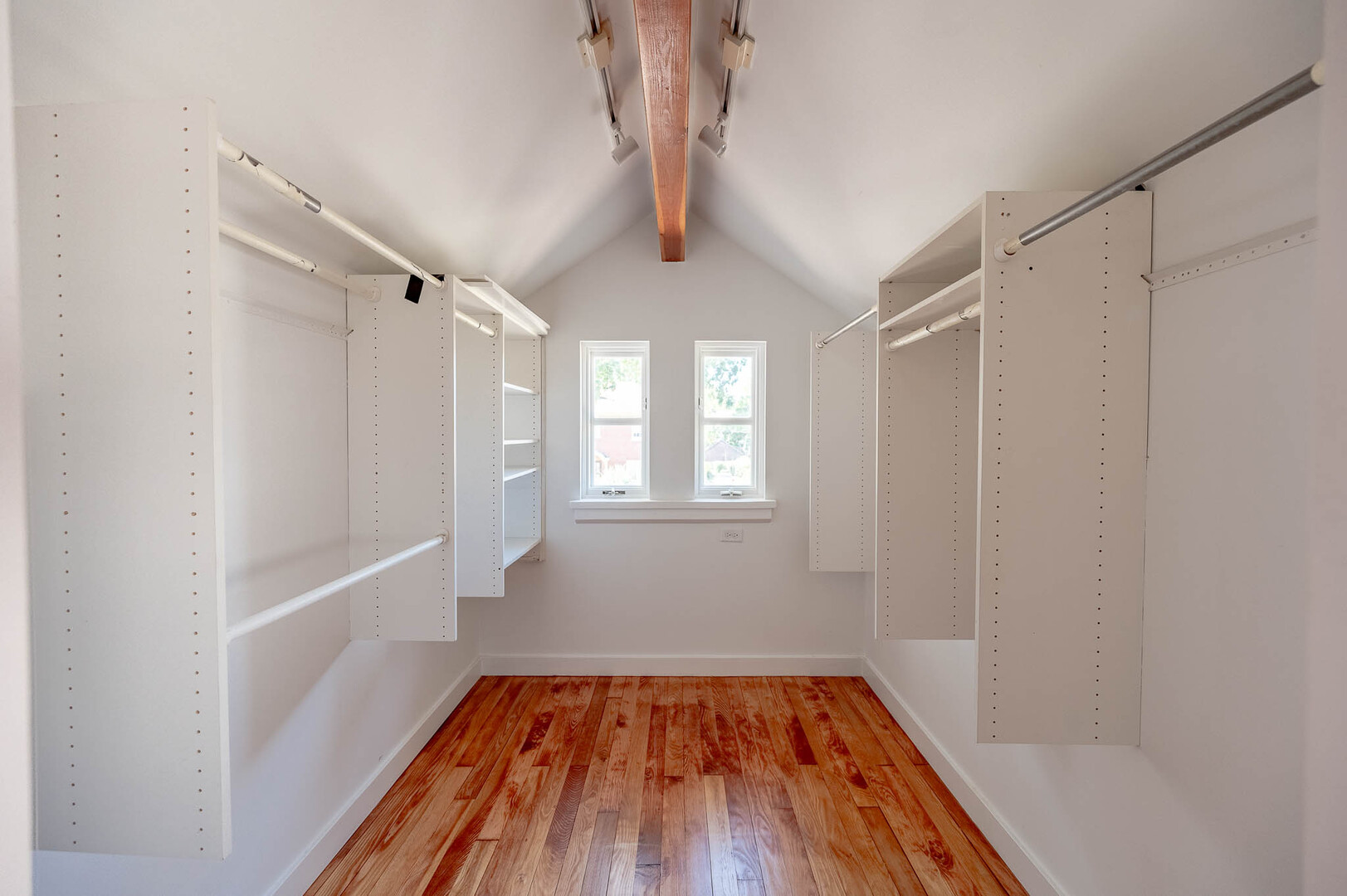 9841 S Hoyne Avenue Property Photo 15