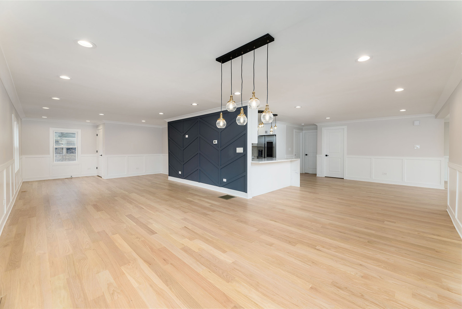 8110 Lockwood Avenue Property Photo 20