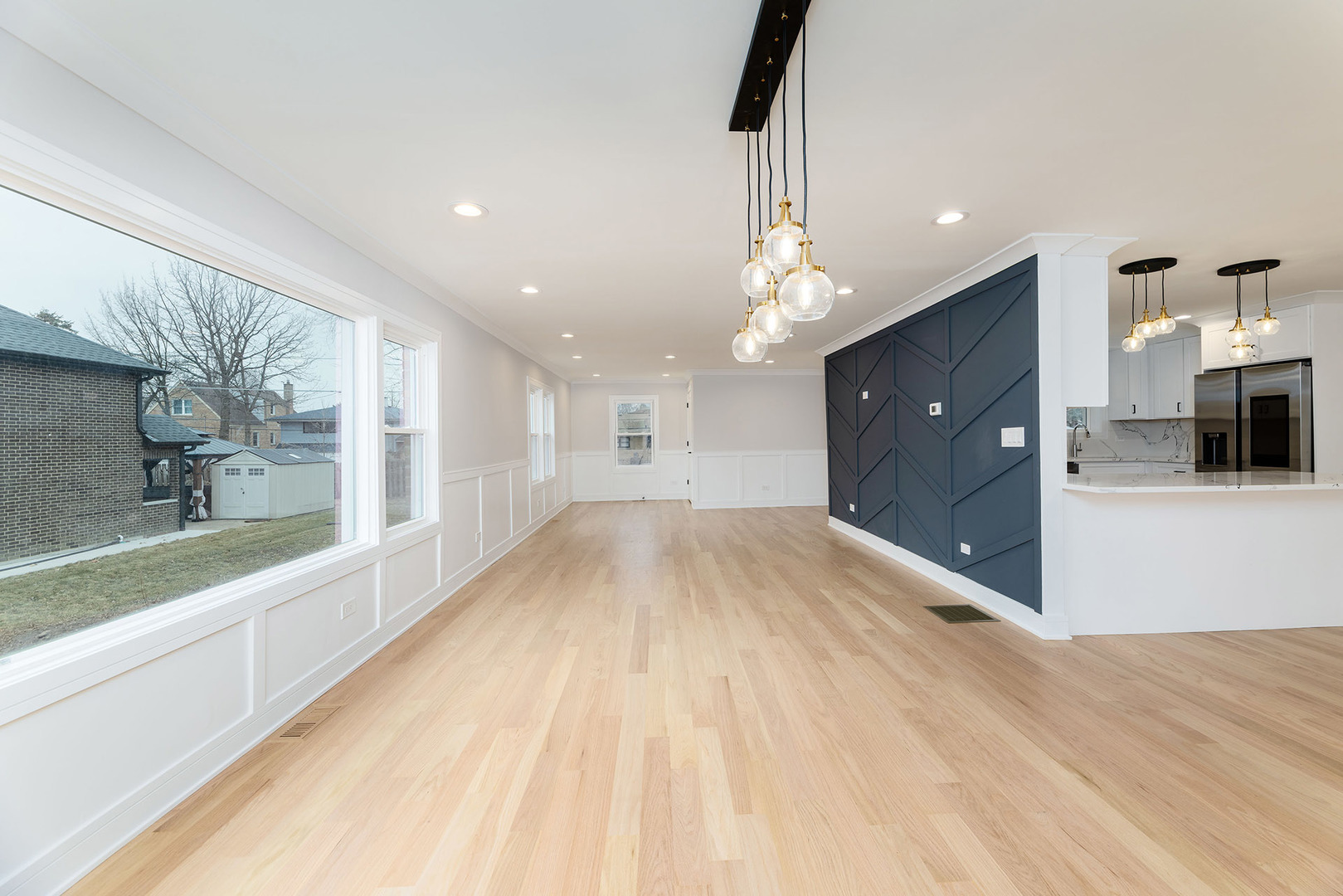8110 Lockwood Avenue Property Photo 21