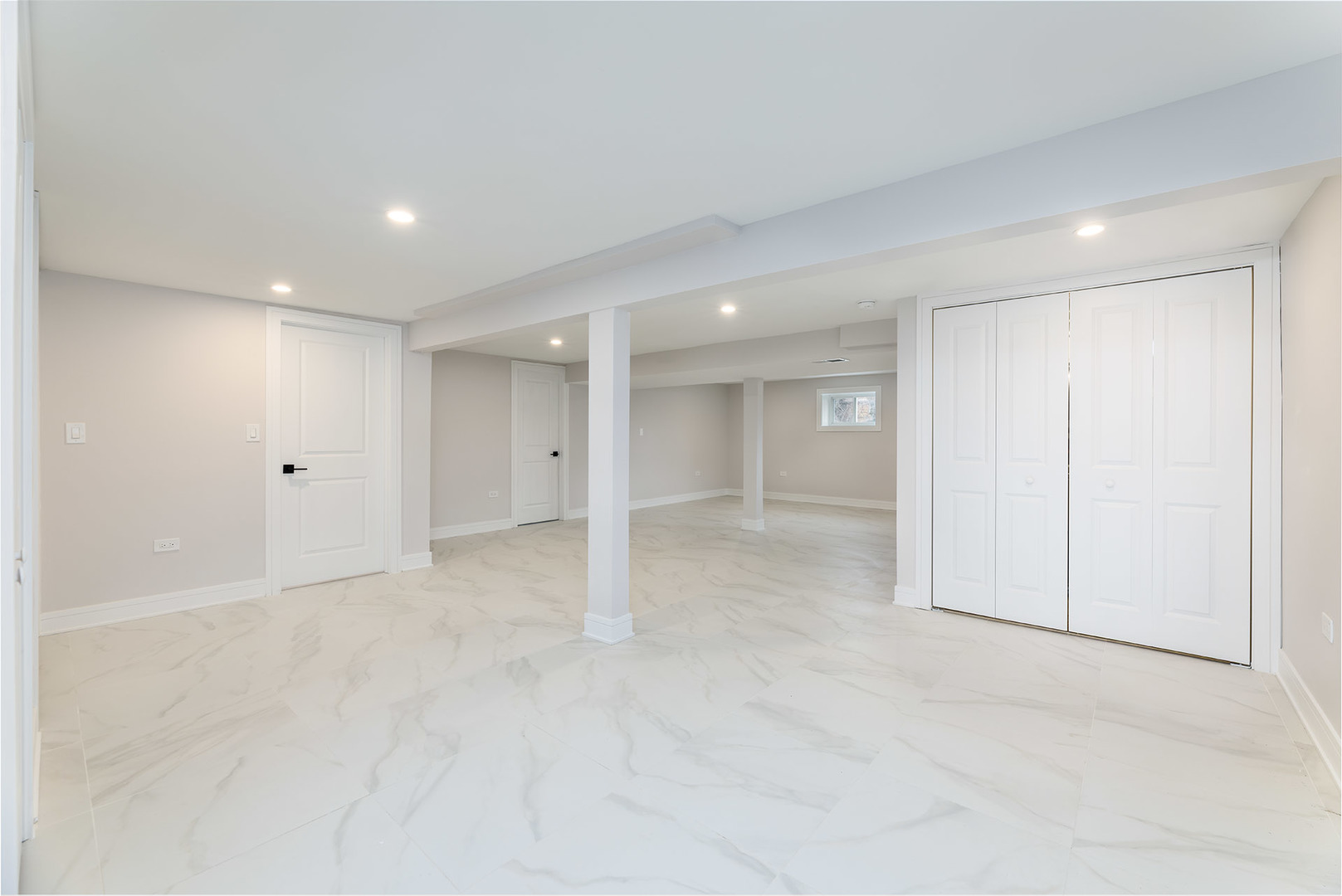 8110 Lockwood Avenue Property Photo 38