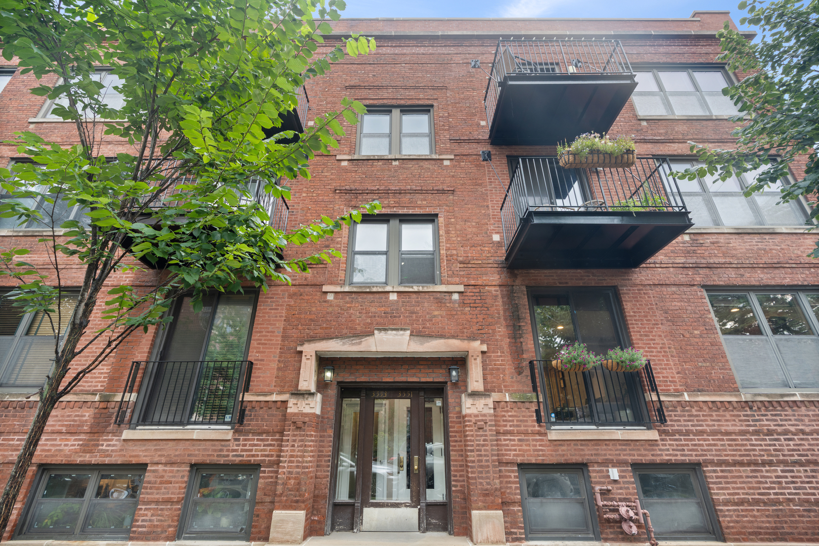 12748588 Property Photo 1