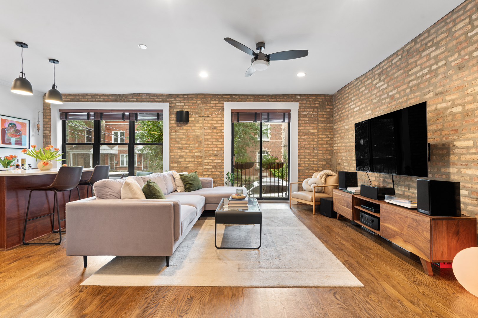 12748588 Property Photo 3