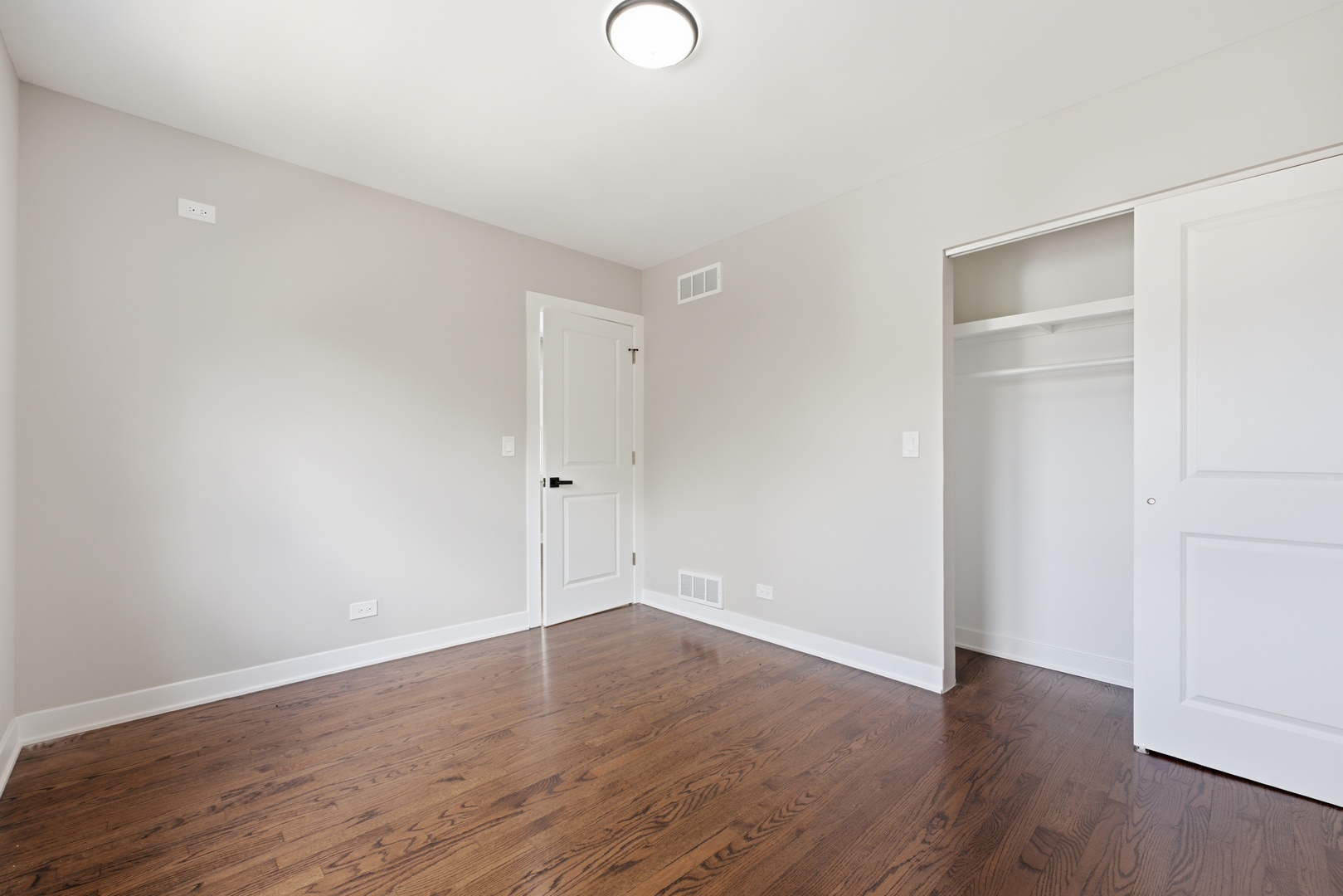 4305 N Mobile Avenue Property Photo 22