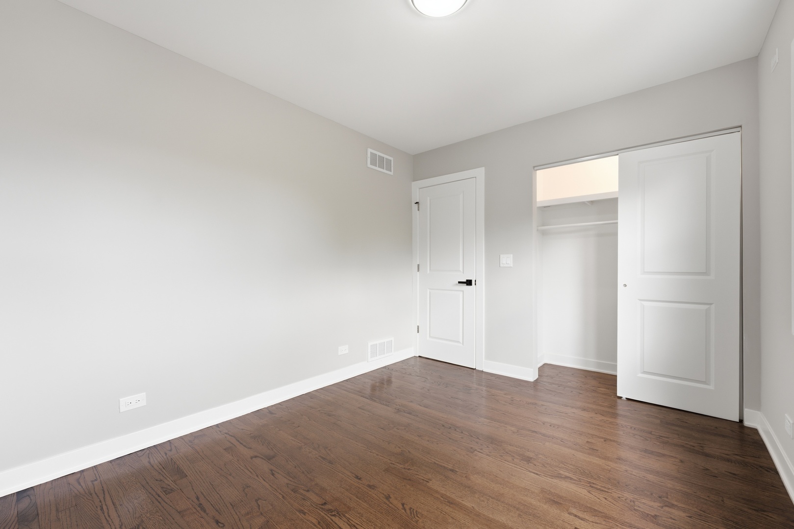 4305 N Mobile Avenue Property Photo 23