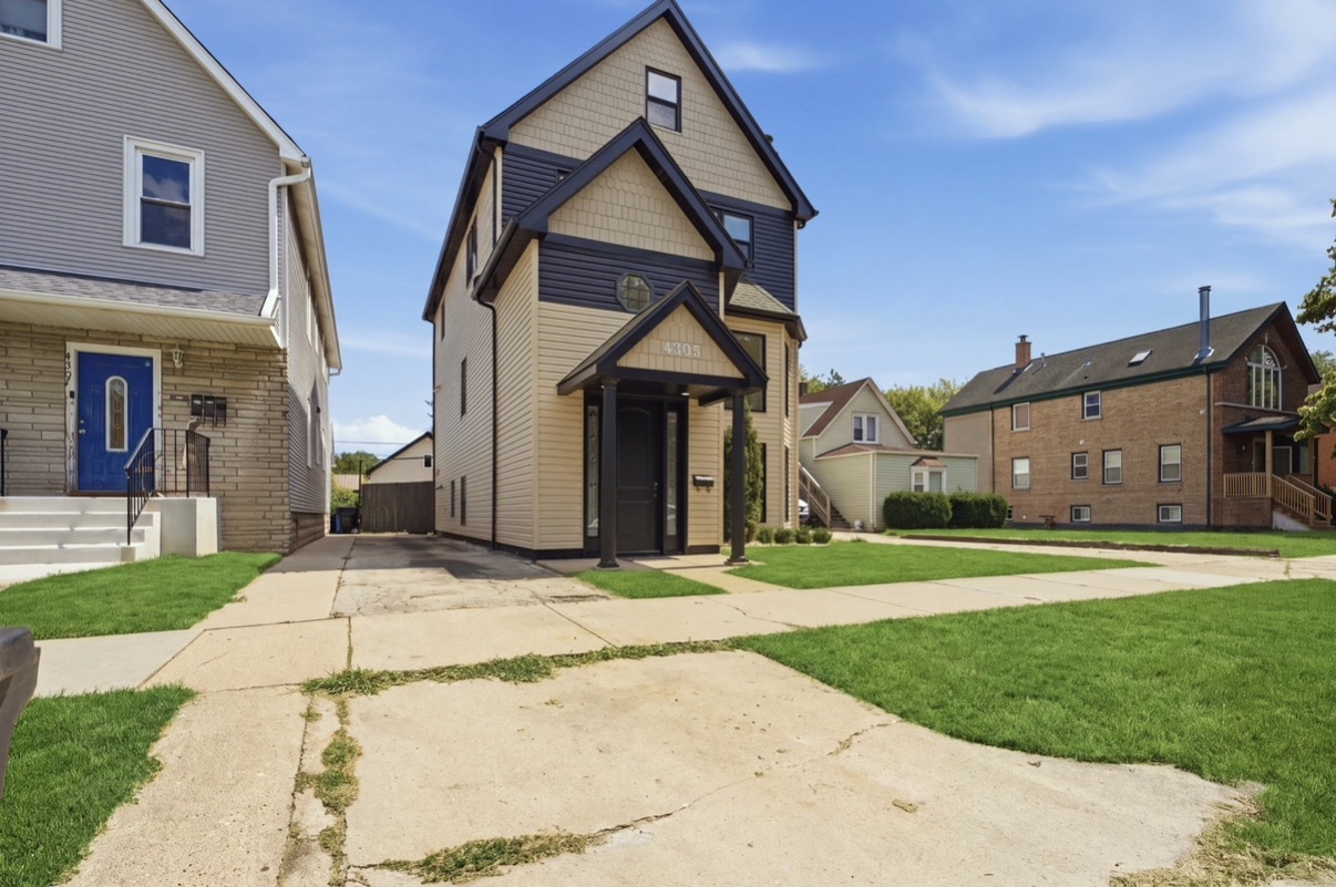 4305 N Mobile Avenue Property Photo 33