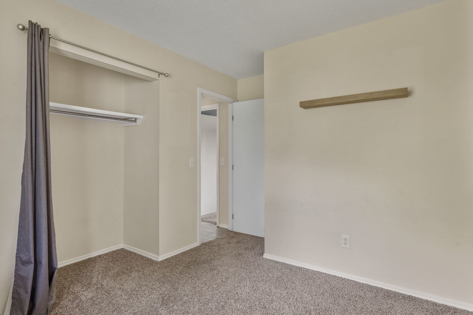 1508 W 47th Street Property Photo 18