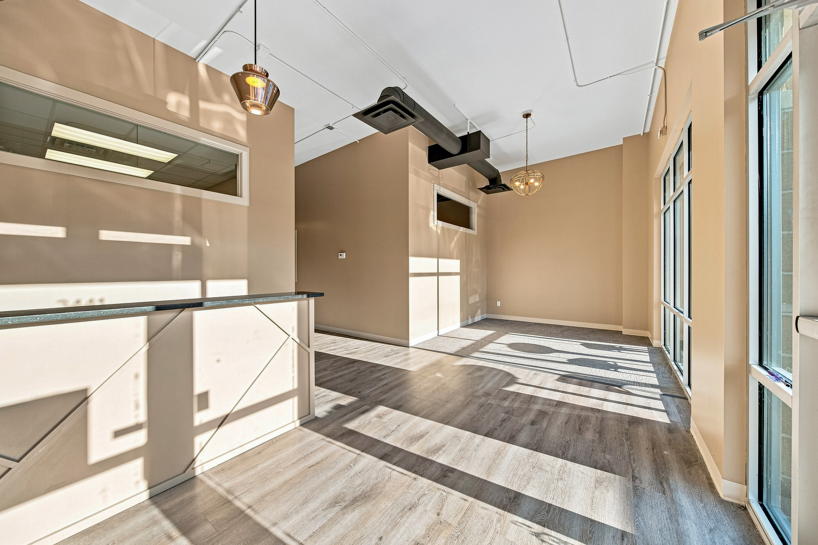 3441 Devils Glen Road Property Photo 8