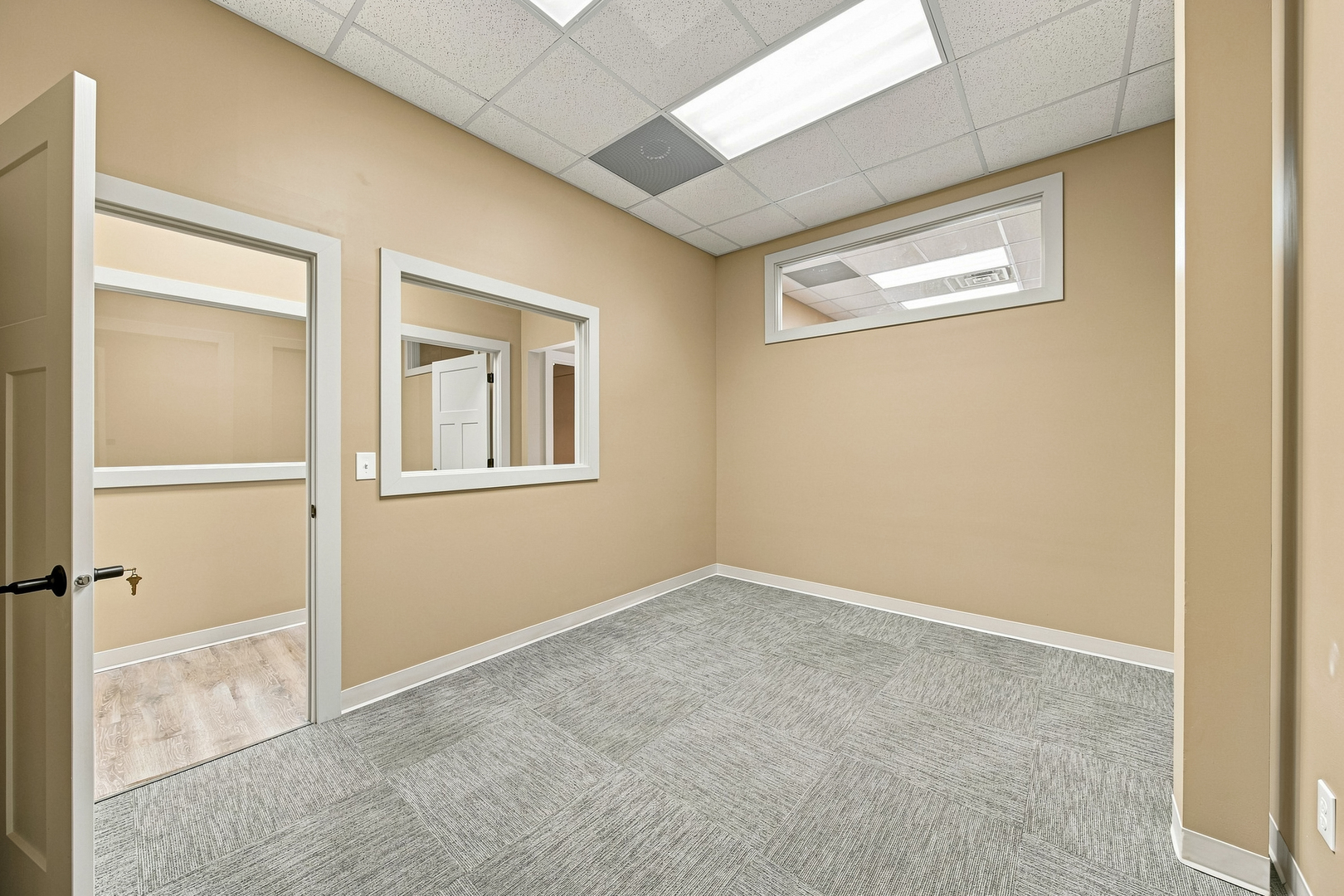 3441 Devils Glen Road Property Photo 14