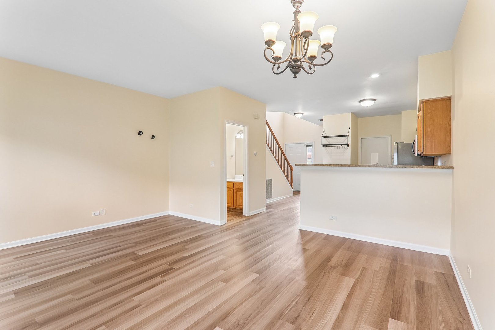 984 Parkhill Circle Property Photo 10