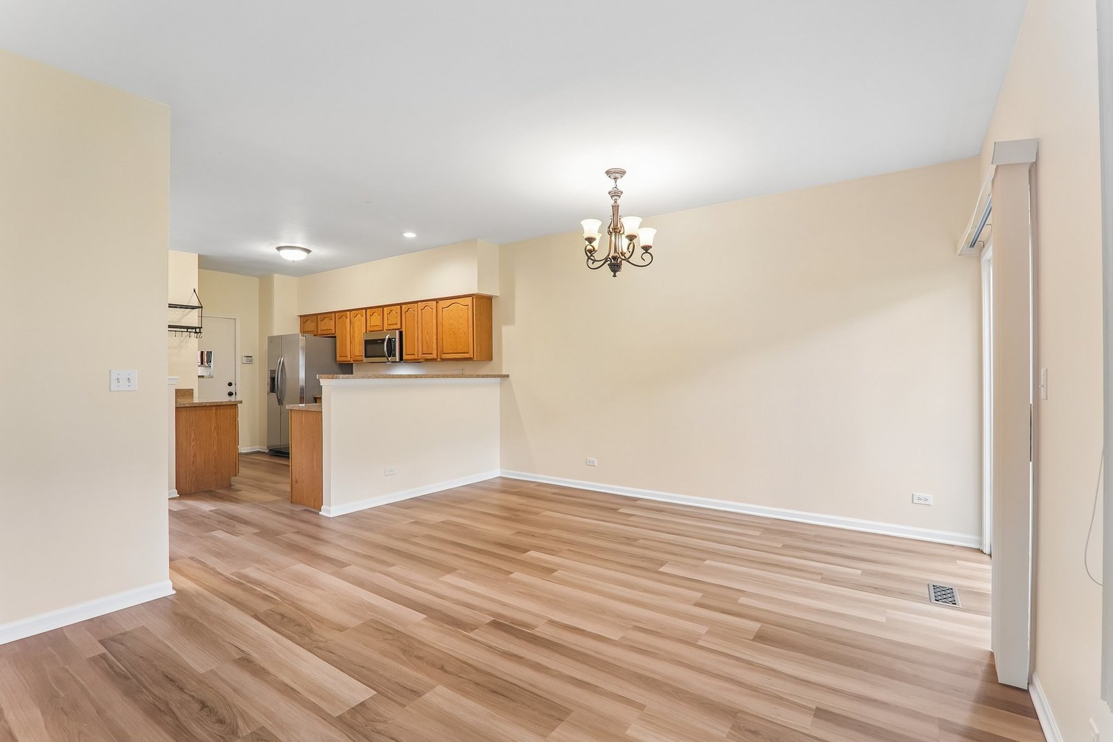 984 Parkhill Circle Property Photo 12