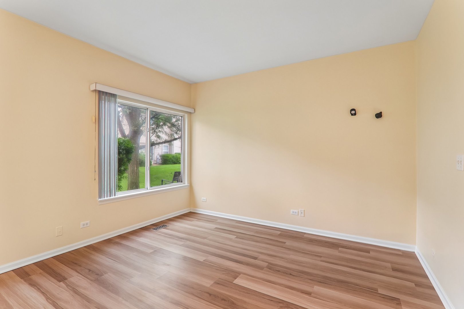 984 Parkhill Circle Property Photo 15