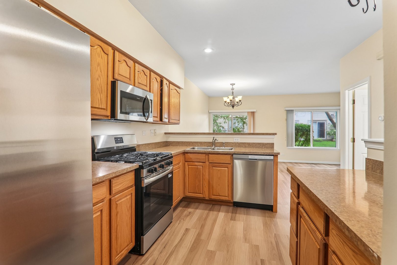 984 Parkhill Circle Property Photo 18