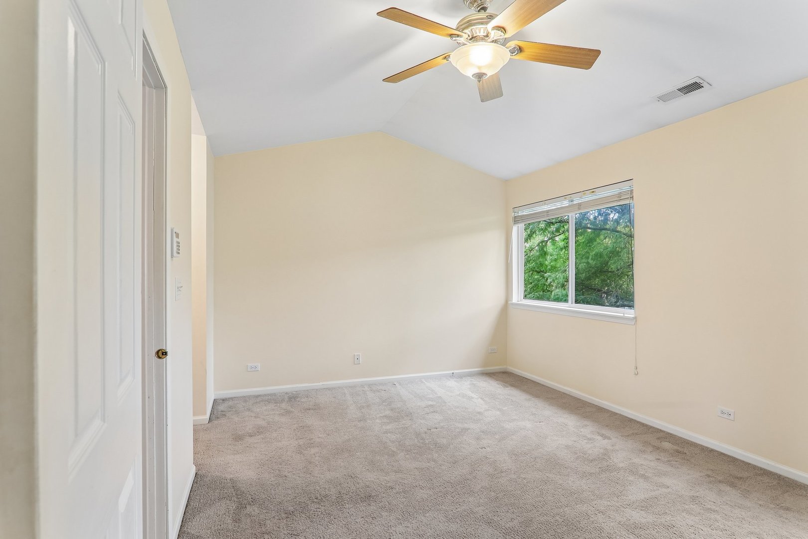984 Parkhill Circle Property Photo 23